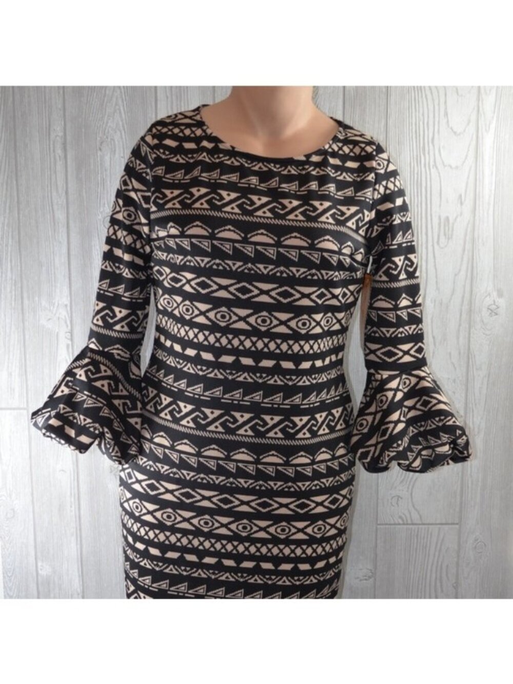 NWT Ella Samani Womens Tan Black Tribal Print Stretch Designer Dress PLUS 1X